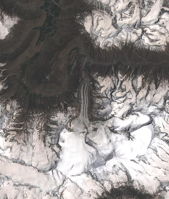 Aerial view of Shafat Glacier